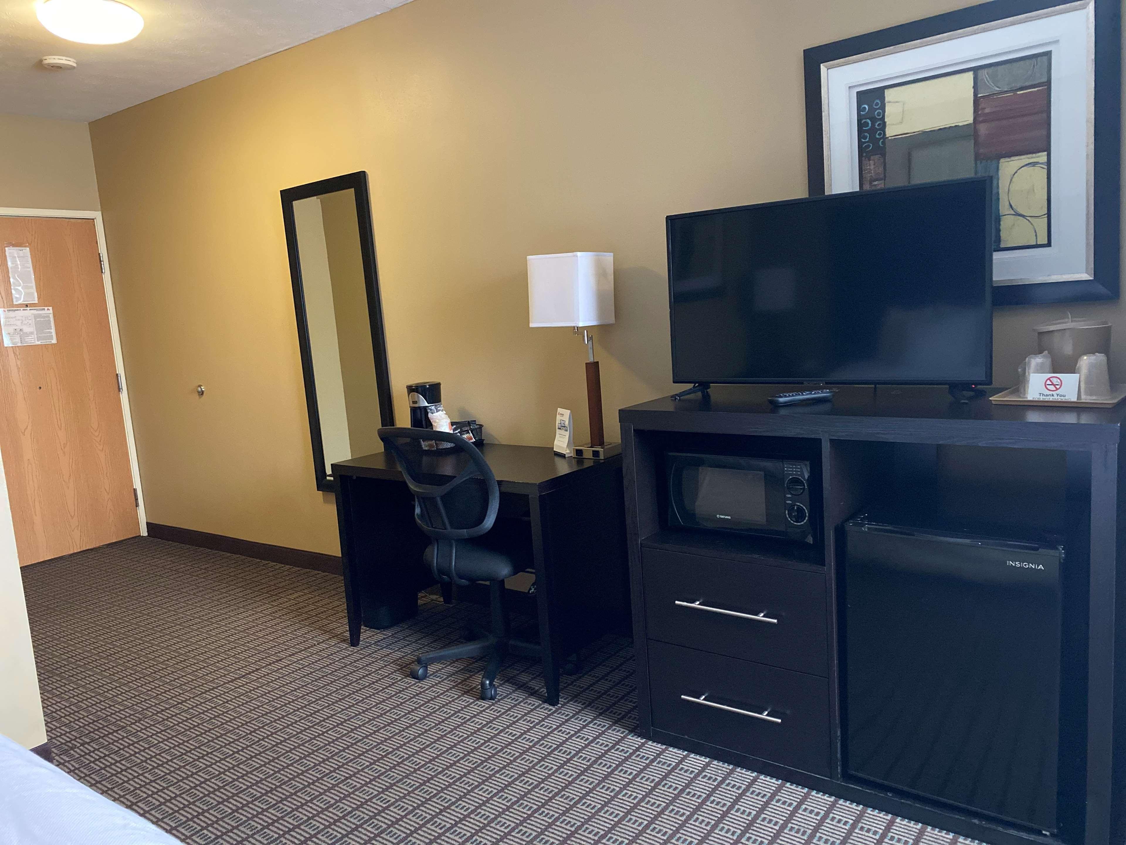 Surestay Plus By Best Western Jonestown Lebanon Valley Exterior foto